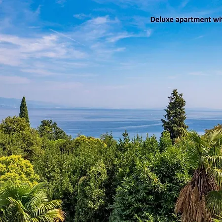 Liana オパティヤ